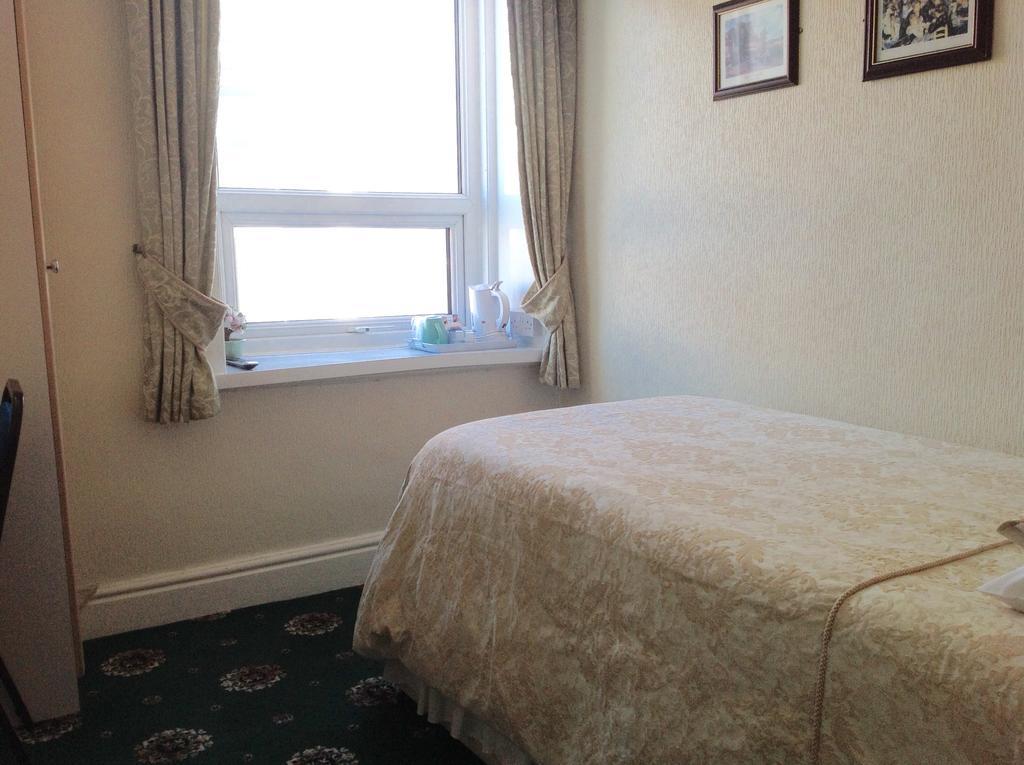 Myrtle House Hotell Blackpool Exteriör bild
