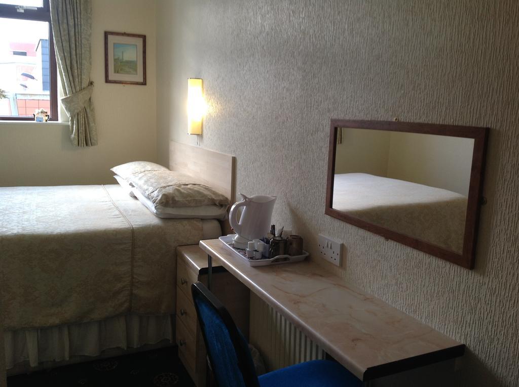 Myrtle House Hotell Blackpool Exteriör bild
